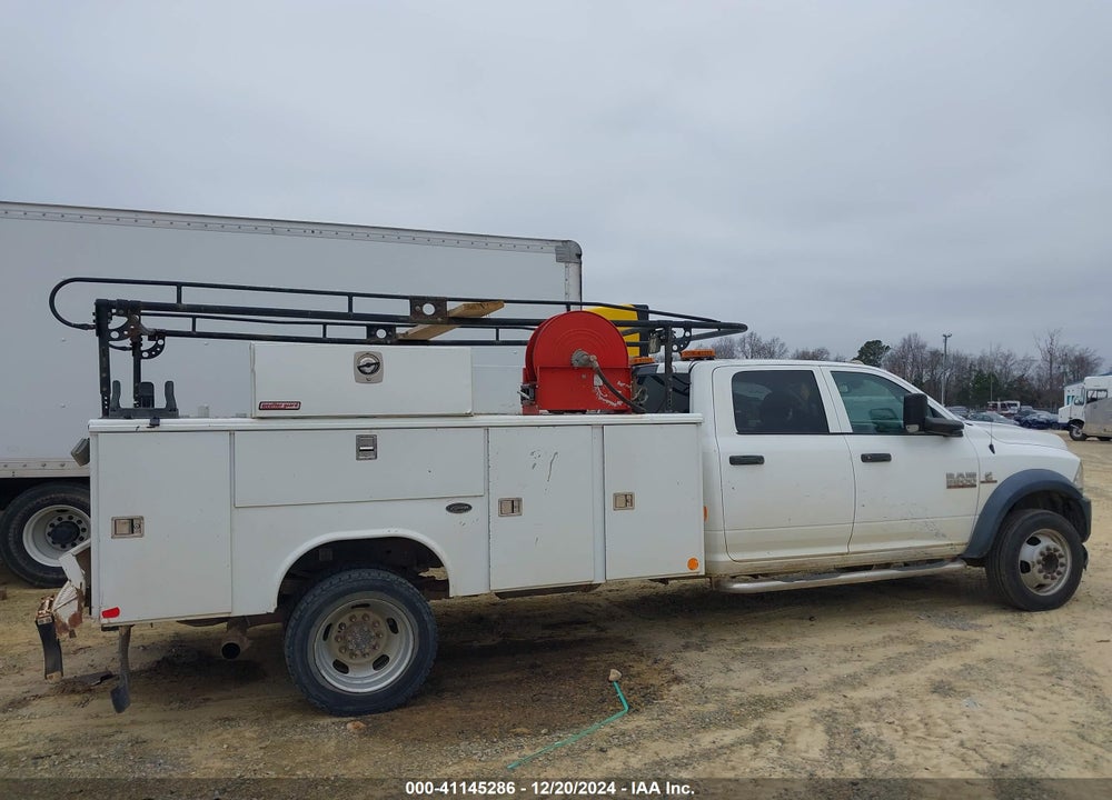 2014 RAM 5500 CHASSIS TRADESMAN/SLT/LAIE VIN: 3C7WRMFL1EG281840
