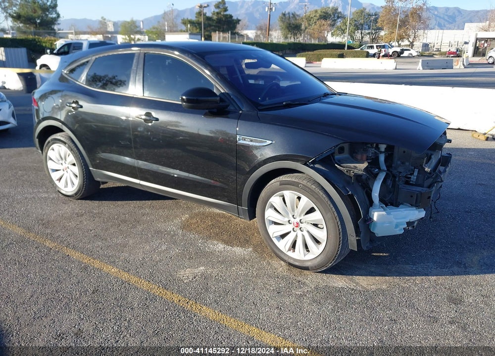2018 JAGUAR E-PACE SE VIN: SADFP2FX7J1Z32637