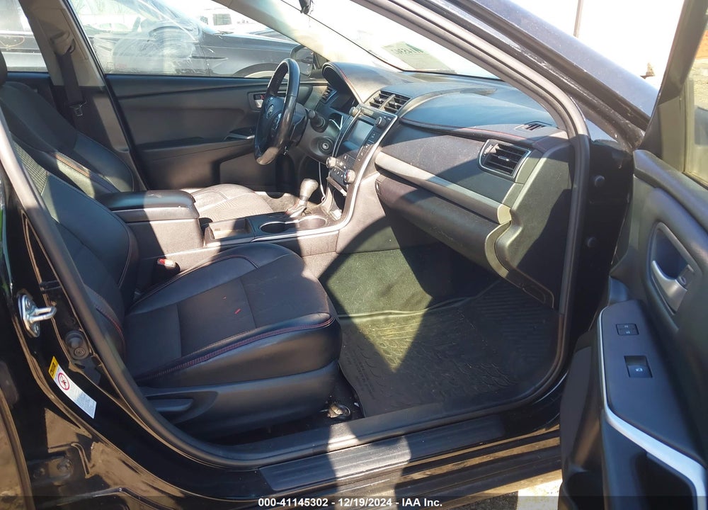 2017 TOYOTA CAMRY SE VIN: 4T1BF1FK5HU810939