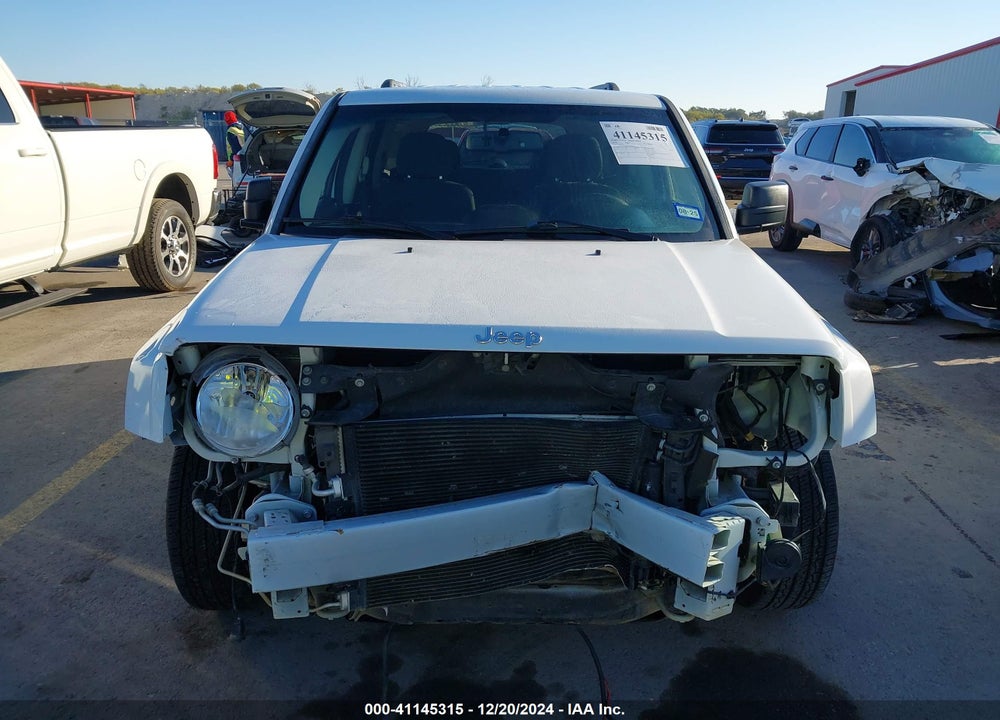 2014 JEEP PATRIOT SPORT VIN: 1C4NJPBBXED862832