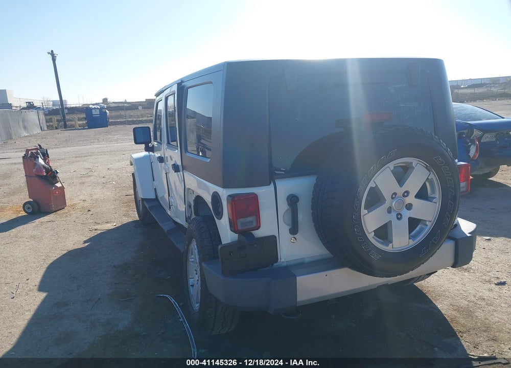 2010 JEEP WRANGLER UNLIMITED SAHARA VIN: 1J4BB5H11AL216365