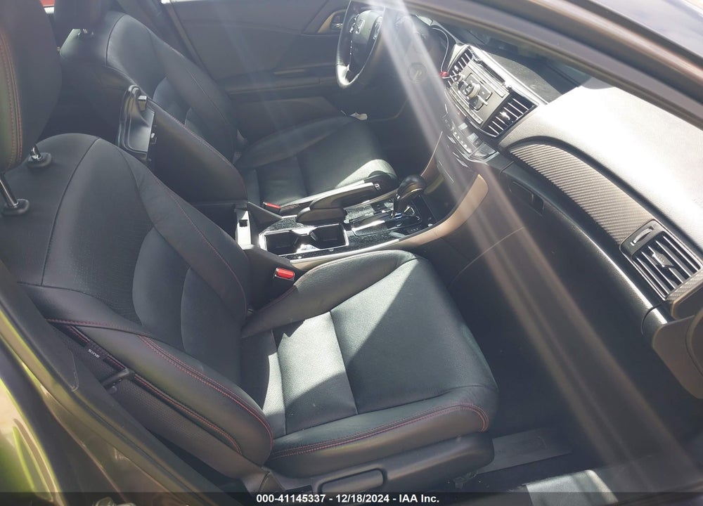 2017 HONDA ACCORD SPORT SE VIN: 1HGCR2F10HA083838