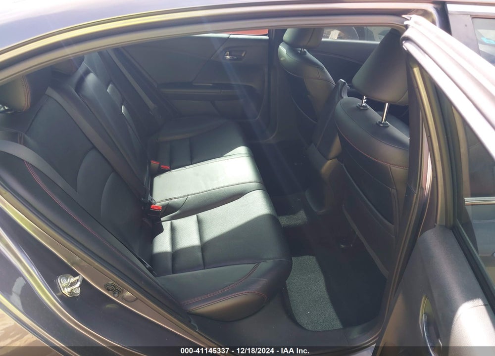 2017 HONDA ACCORD SPORT SE VIN: 1HGCR2F10HA083838