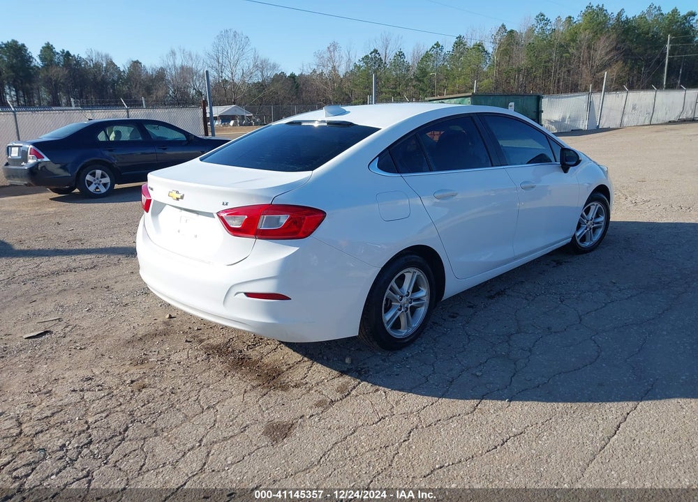 2017 CHEVROLET CRUZE LT AUTO VIN: 1G1BE5SM0H7213811