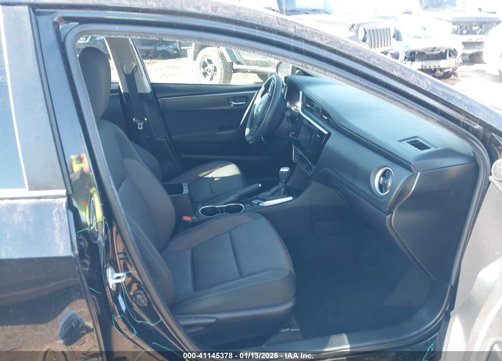 2017 TOYOTA COROLLA LE VIN: 5YFBURHE8HP664954