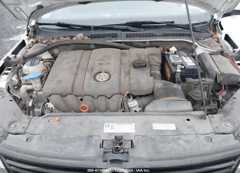 2012 VOLKSWAGEN JETTA VIN: 3VWDX7AJ2CM356378
