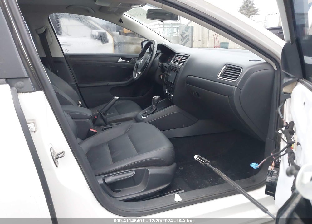 2012 VOLKSWAGEN JETTA VIN: 3VWDX7AJ2CM356378