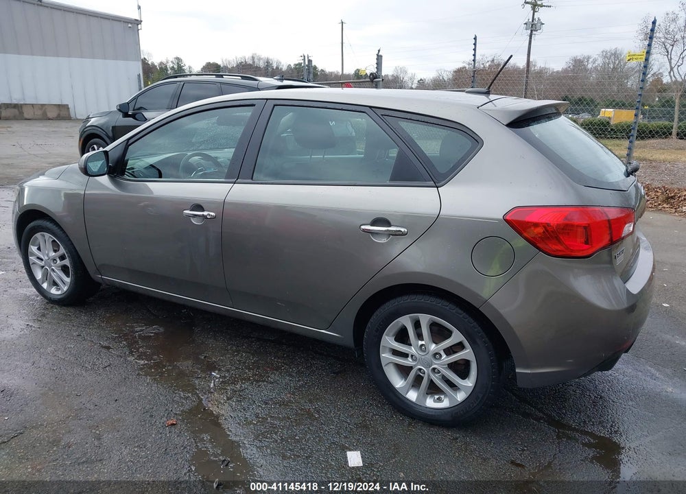 2011 KIA FORTE EX VIN: KNAFU5A21B5386832