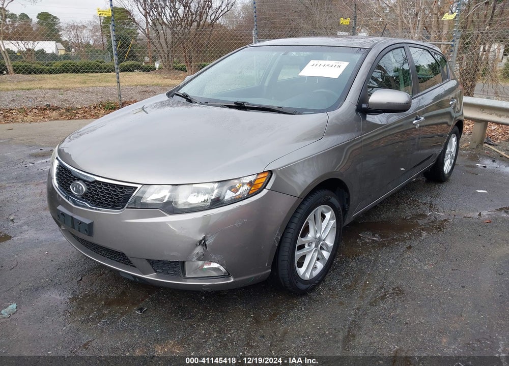 2011 KIA FORTE EX VIN: KNAFU5A21B5386832