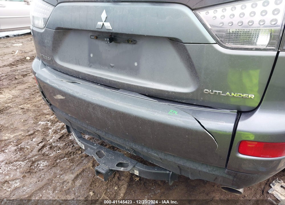 2008 MITSUBISHI OUTLANDER ES VIN: JA4LS21W48Z009596