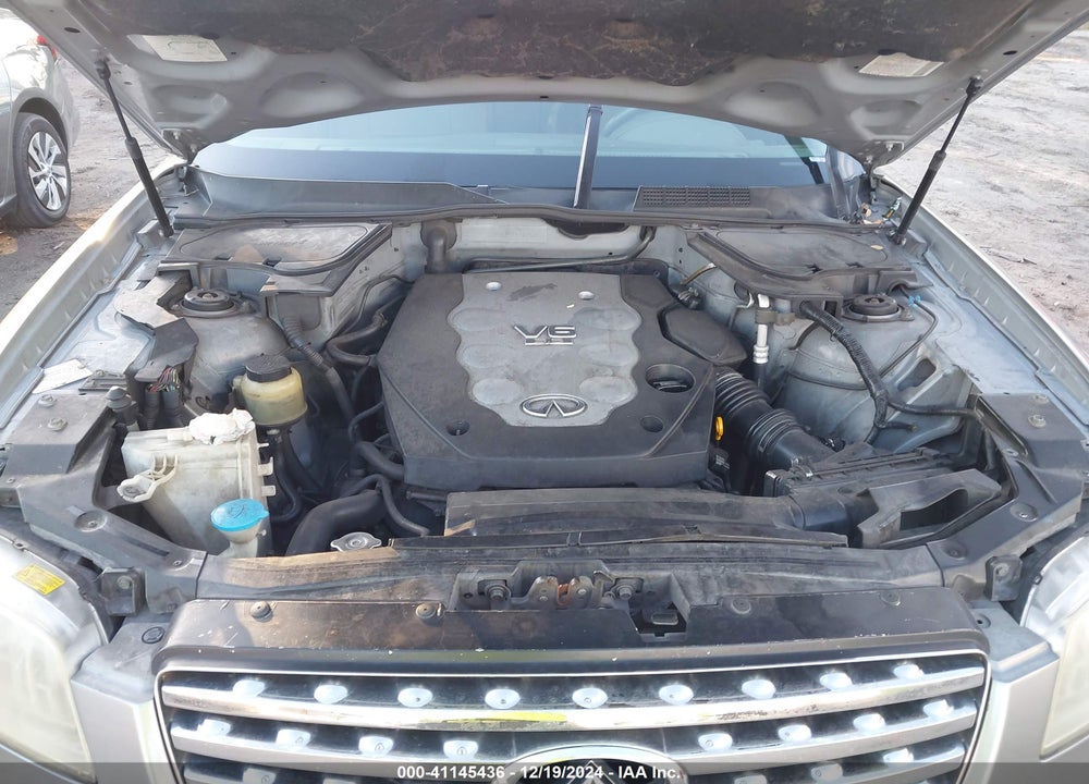 2005 INFINITI FX35 VIN: JNRAS08U35X104762