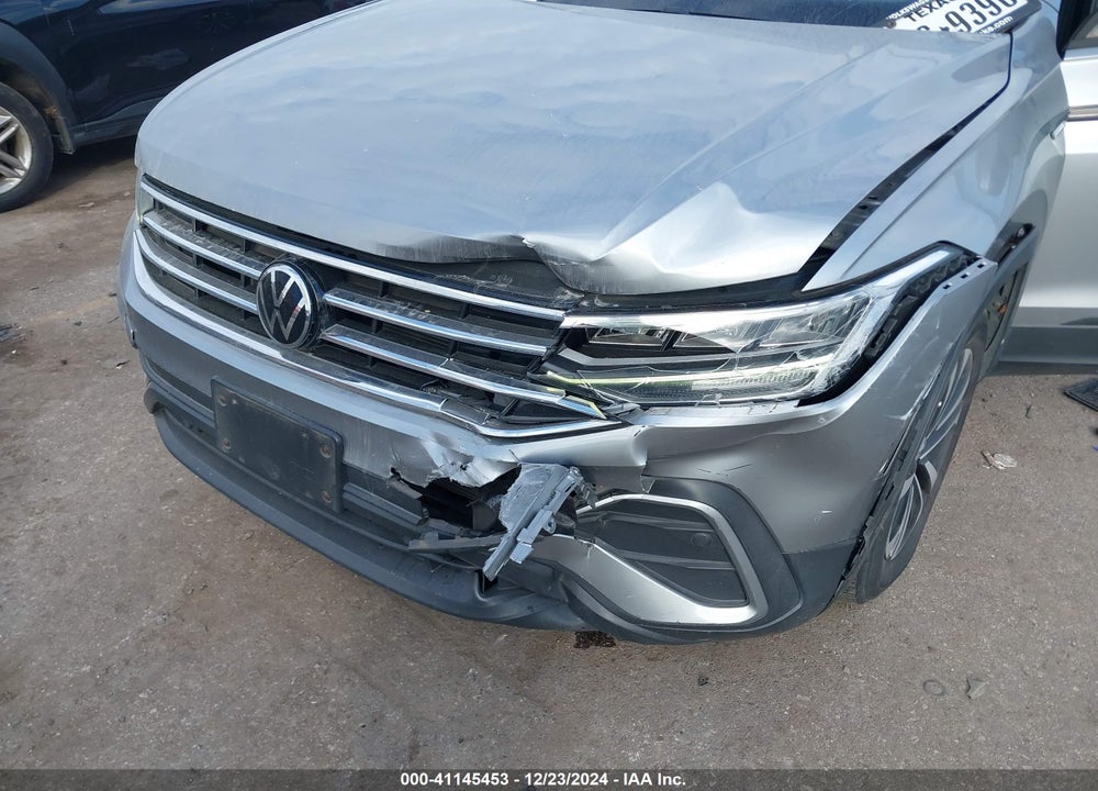 2022 VOLKSWAGEN TIGUAN VIN: 3VV1B7AX0NM085379