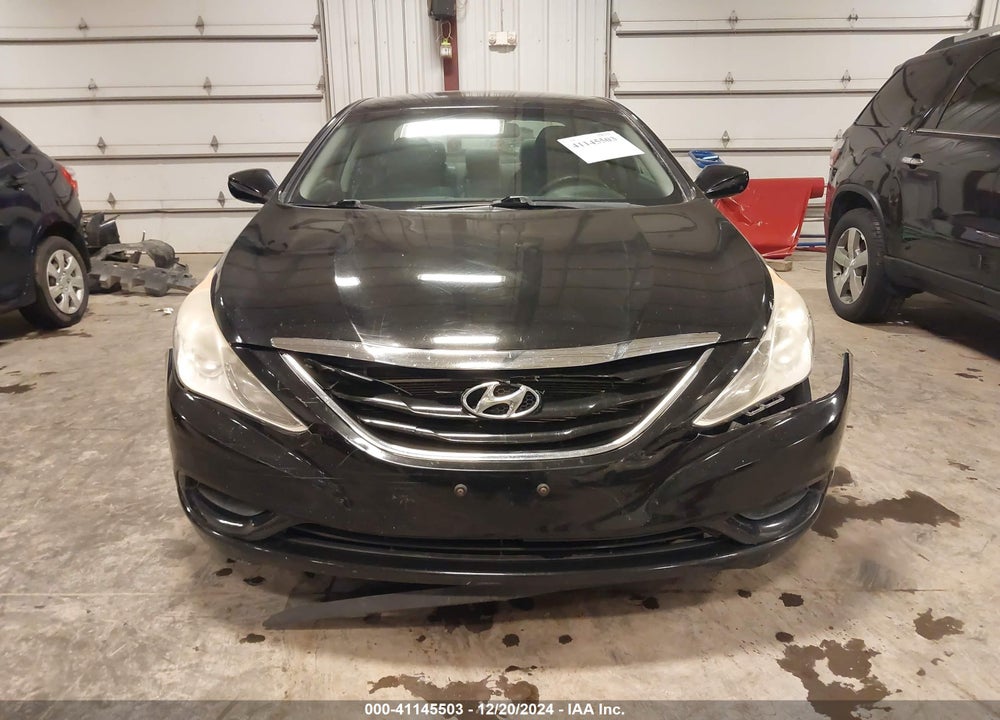 2011 HYUNDAI SONATA VIN: 5NPEB4AC1BH046944