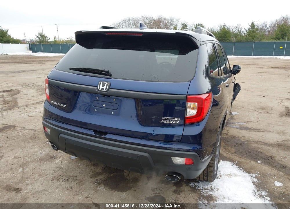 2019 HONDA PASSPORT VIN: 5FNYF8H9XKB013488
