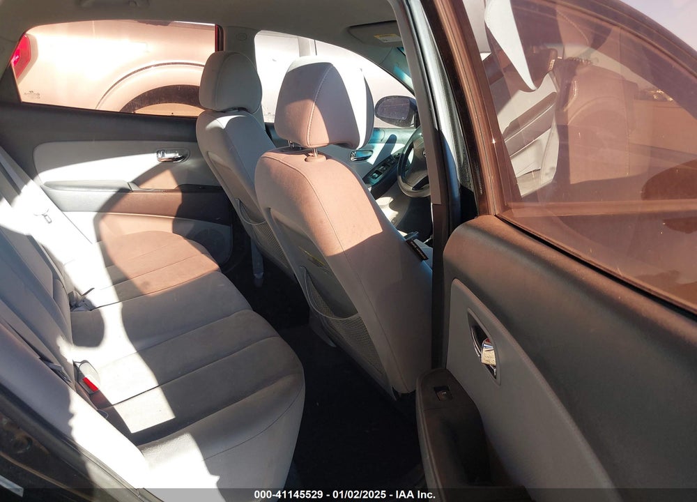 2010 HYUNDAI ELANTRA GLS VIN: KMHDU4AD8AU993445