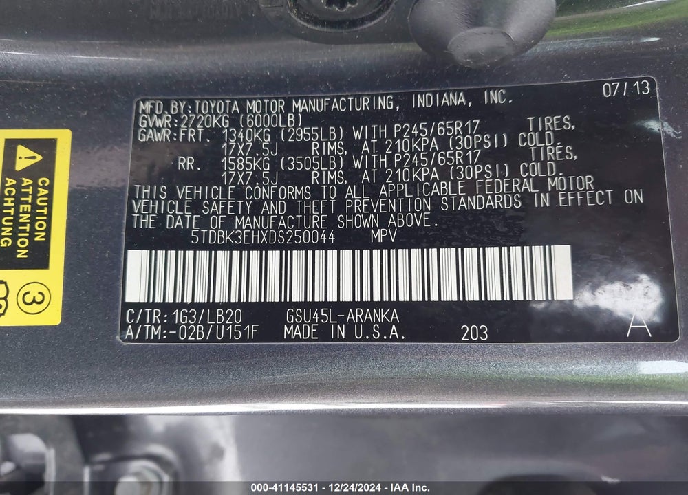 2013 TOYOTA HIGHLANDER PLUS/SE VIN: 5TDBK3EHXDS250044