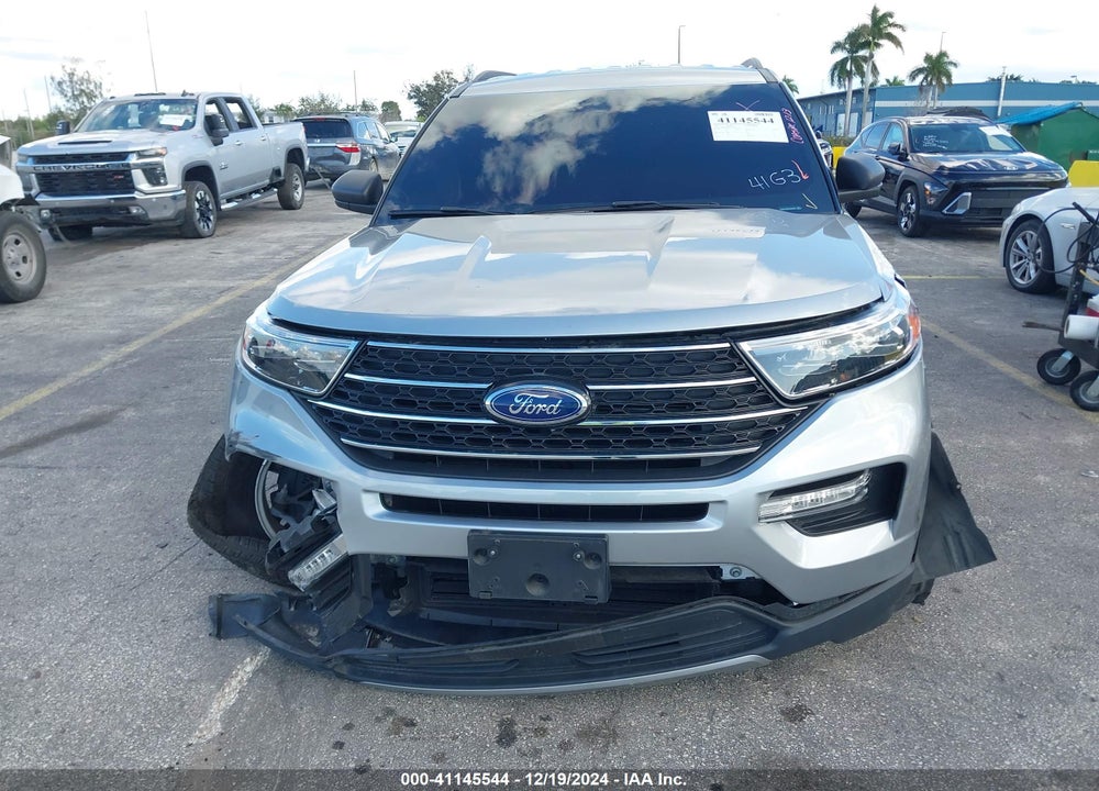 2023 FORD EXPLORER XLT VIN: 1FMSK7DH8PGA05388
