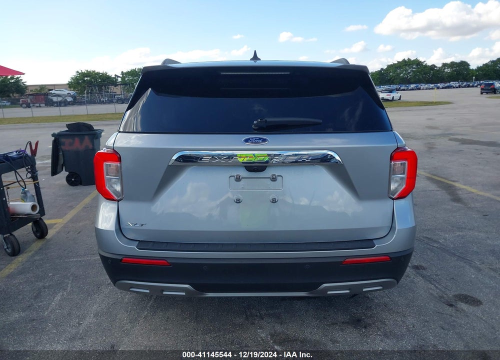 2023 FORD EXPLORER XLT VIN: 1FMSK7DH8PGA05388