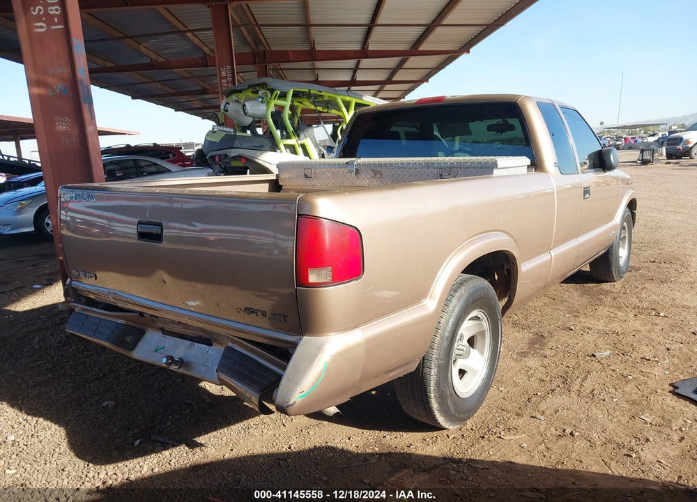 1997 CHEVROLET S-10 LS FLEETSIDE VIN: 1GCCS1940VK128009