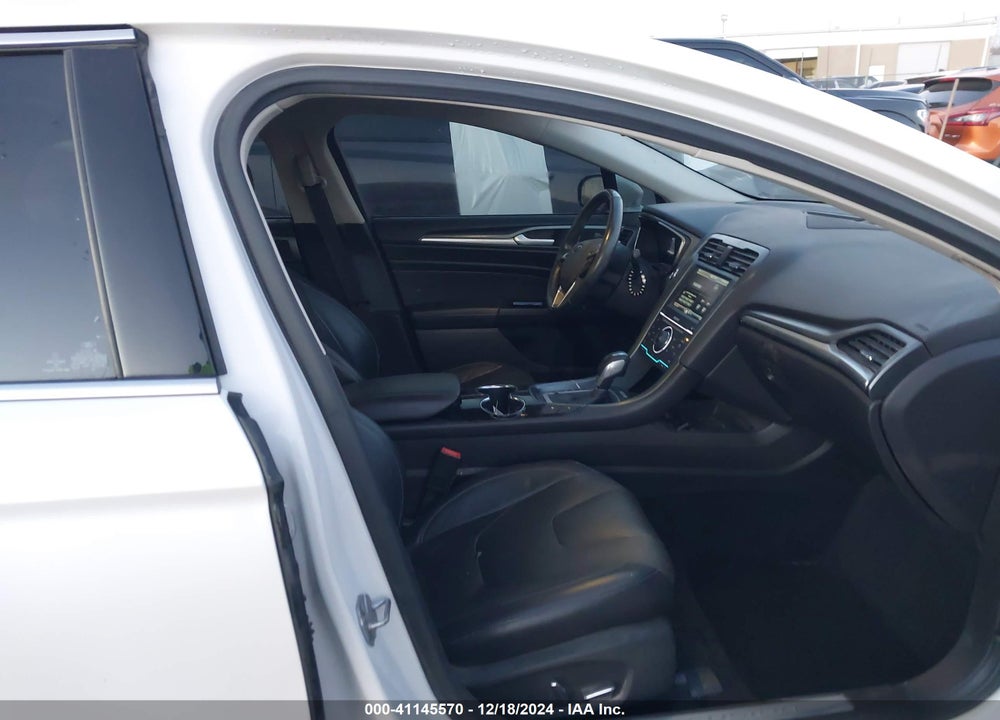 2014 FORD FUSION ENERGI VIN: 3FA6P0SU8ER269351
