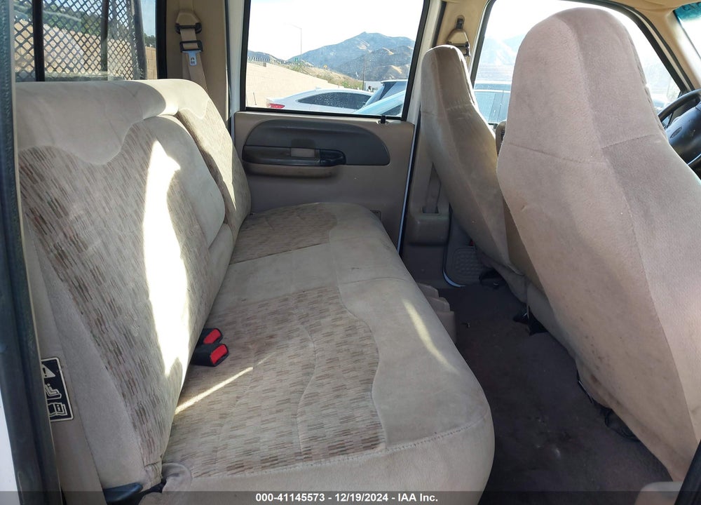 2000 FORD F-350 LARIAT/XL/XLT VIN: 1FTSW31F2YEC59843