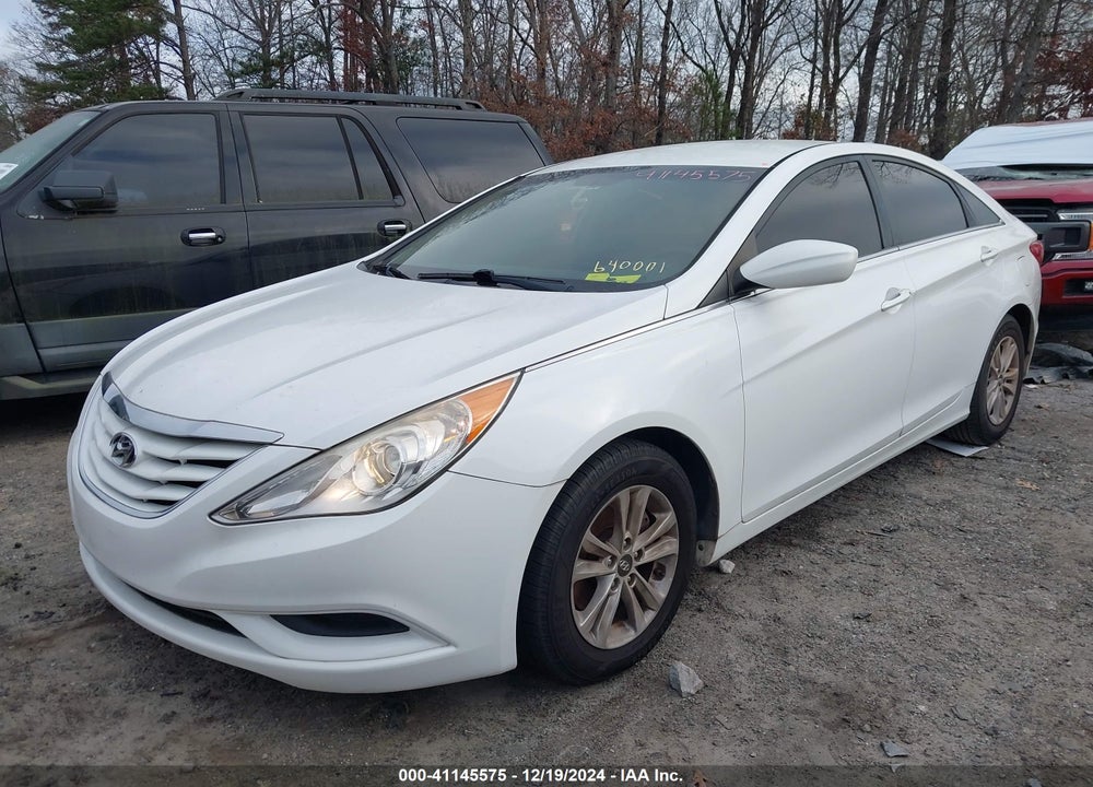2013 HYUNDAI SONATA GLS VIN: 5NPEB4ACXDH640001