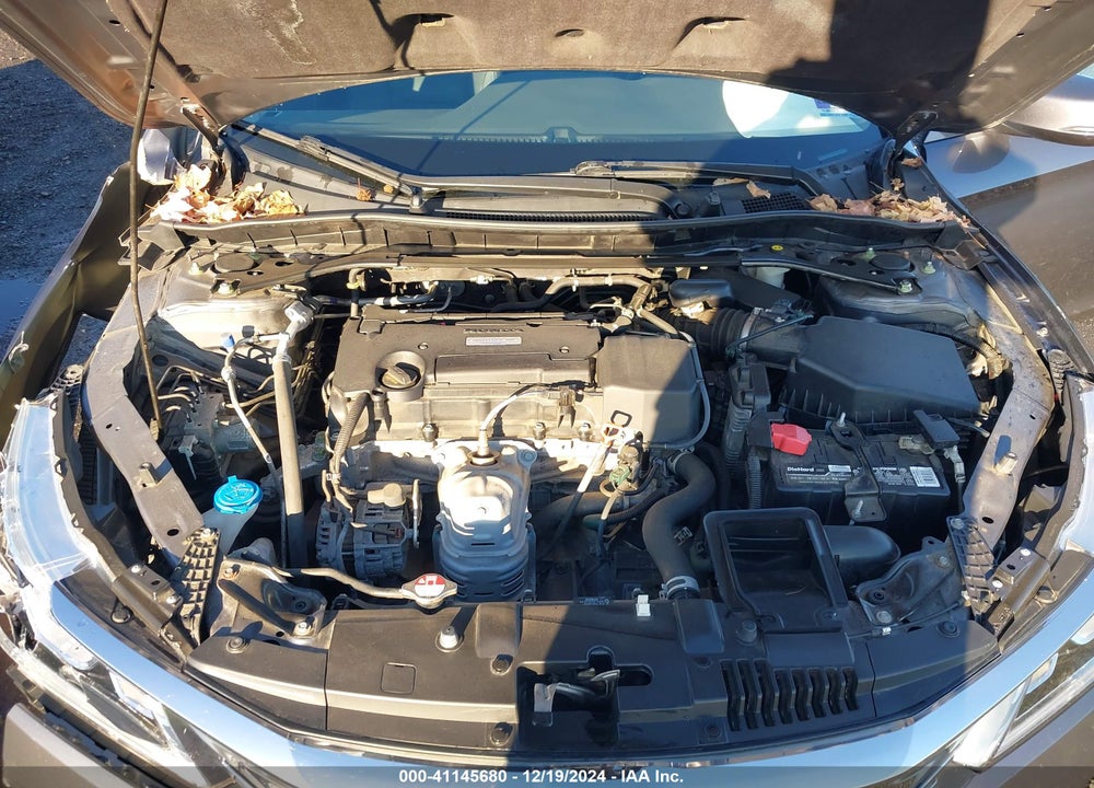 2017 HONDA ACCORD EX-L VIN: 1HGCR2F82HA256482