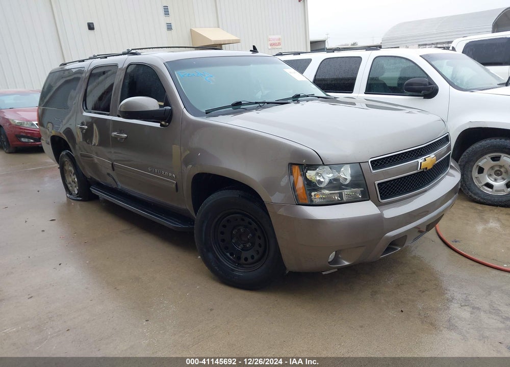 2014 CHEVROLET SUBURBAN 1500 LT VIN: 1GNSCJE07ER237366