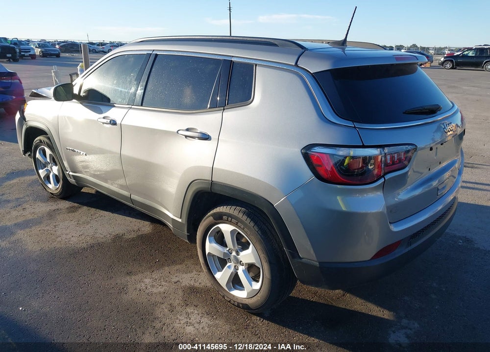 2018 JEEP COMPASS LATITUDE FWD VIN: 3C4NJCBB5JT194757