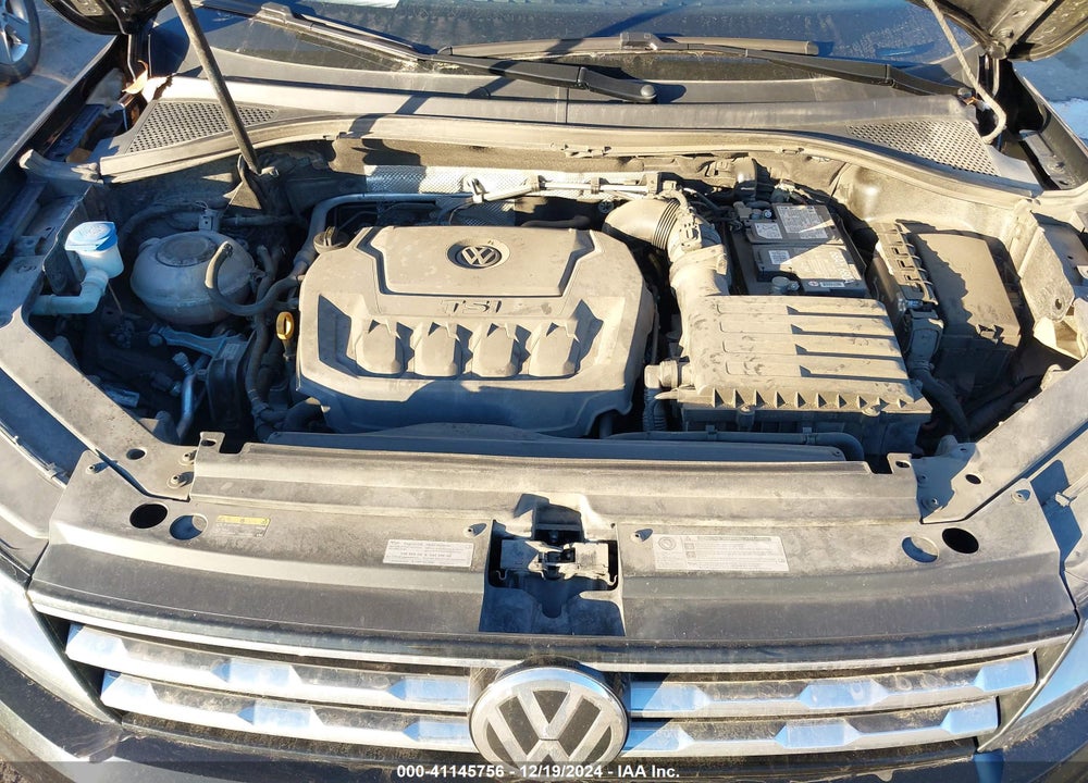 2018 VOLKSWAGEN TIGUAN 2.0T SE/2.0T SEL VIN: 3VV3B7AX7JM024386