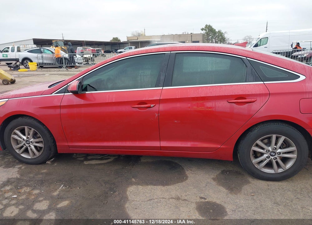 2017 HYUNDAI SONATA SE VIN: 5NPE24AF5HH576319