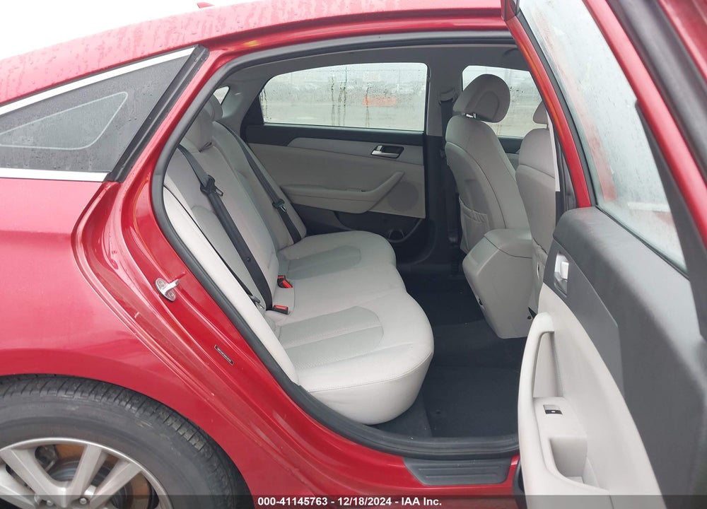 2017 HYUNDAI SONATA SE VIN: 5NPE24AF5HH576319