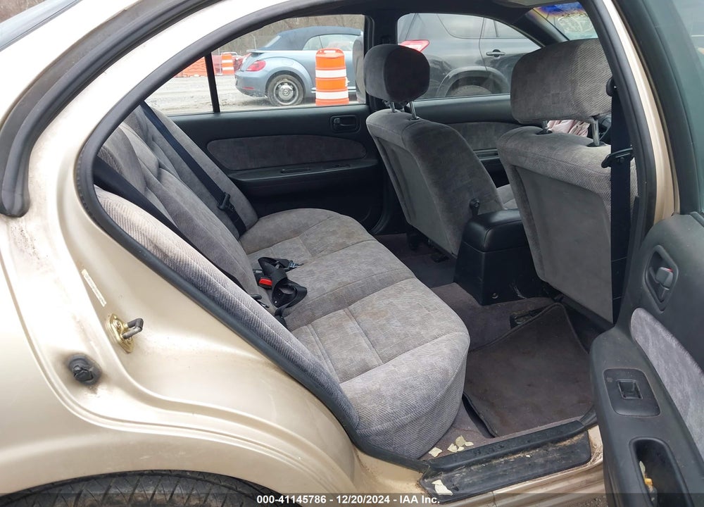 1998 NISSAN MAXIMA GLE/GXE/SE VIN: JN1CA21D3WT524177