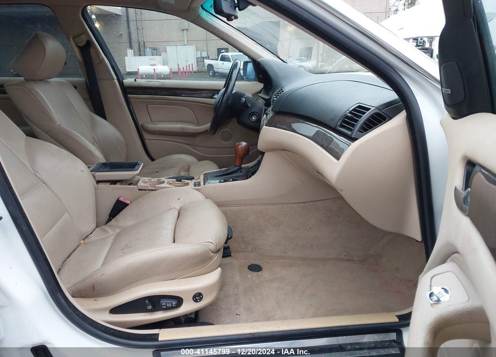 2002 BMW 330I VIN: WBAEV53412KM16503