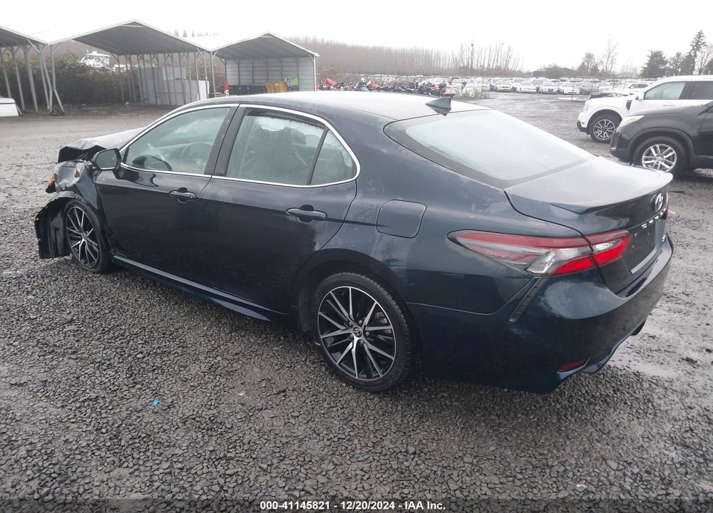 2021 TOYOTA CAMRY VIN: 4T1G11AKXMU426435