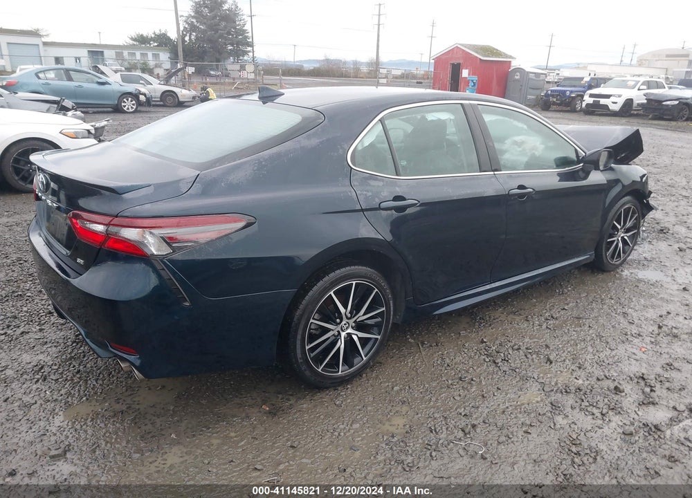 2021 TOYOTA CAMRY VIN: 4T1G11AKXMU426435