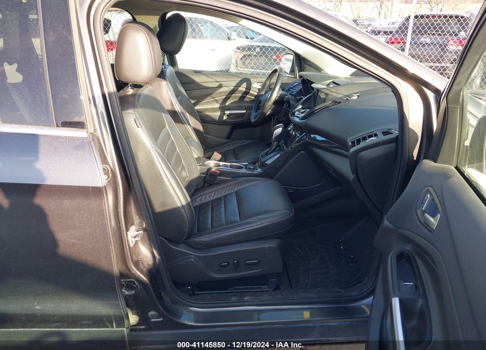 2016 FORD ESCAPE TITANIUM VIN: 1FMCU9J94GUC42615