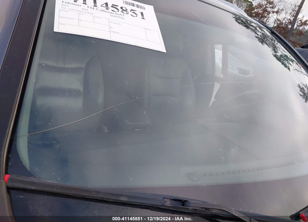 2012 KIA SORENTO LX VIN: 5XYKT4A67CG196284