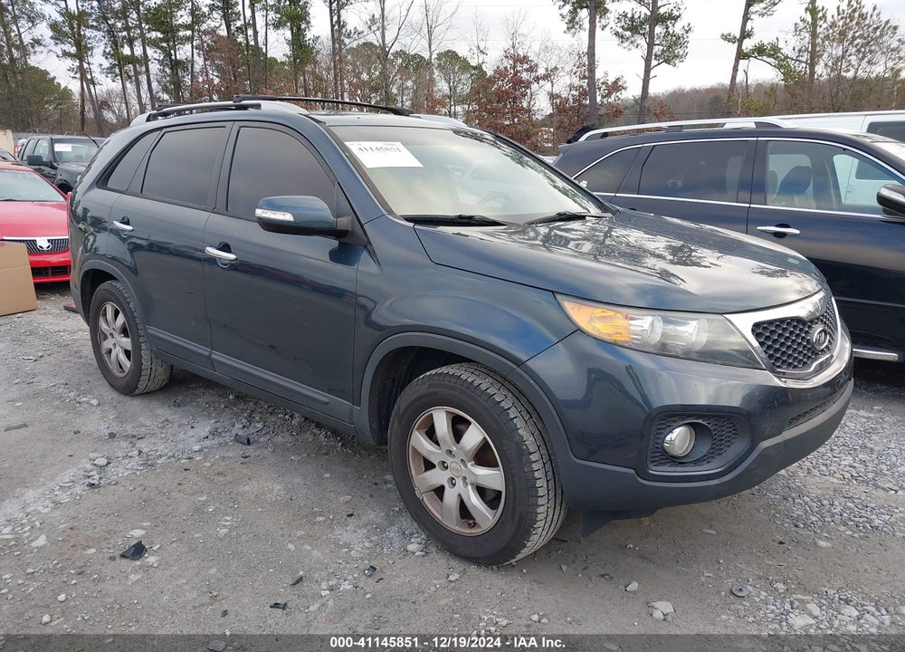 2012 KIA SORENTO LX VIN: 5XYKT4A67CG196284
