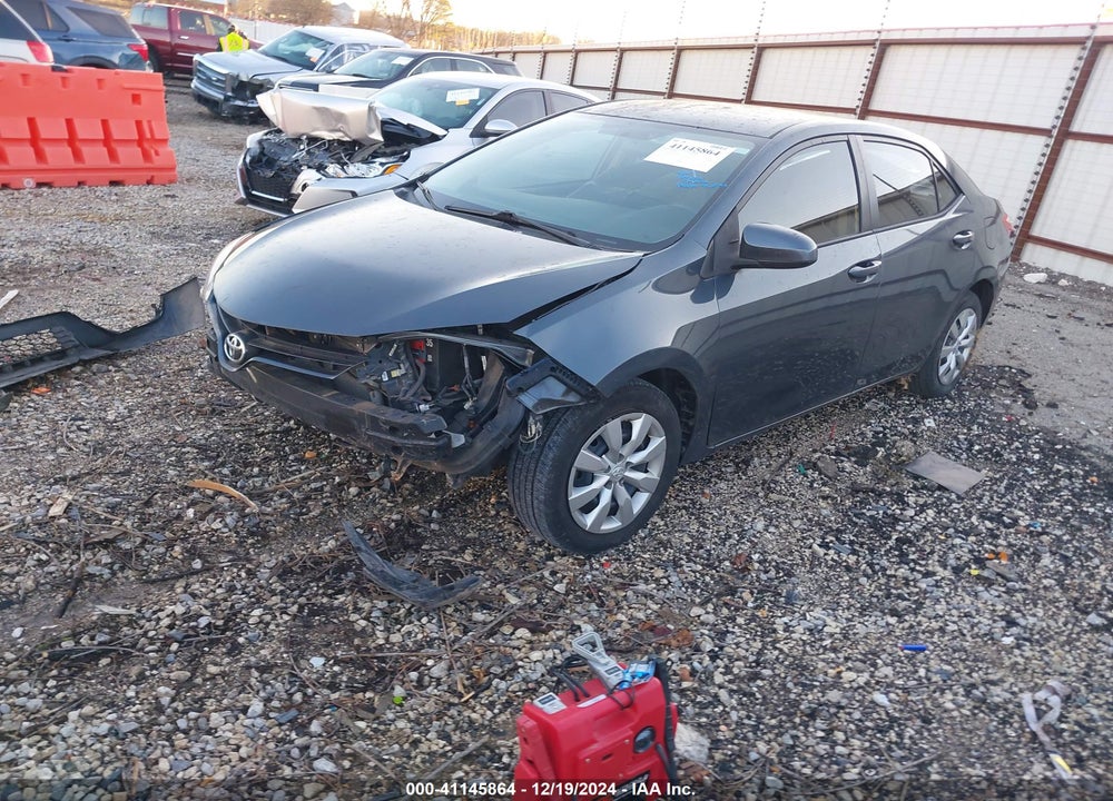 2015 TOYOTA COROLLA LE VIN: 5YFBURHE2FP264238
