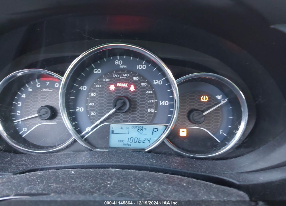 2015 TOYOTA COROLLA LE VIN: 5YFBURHE2FP264238