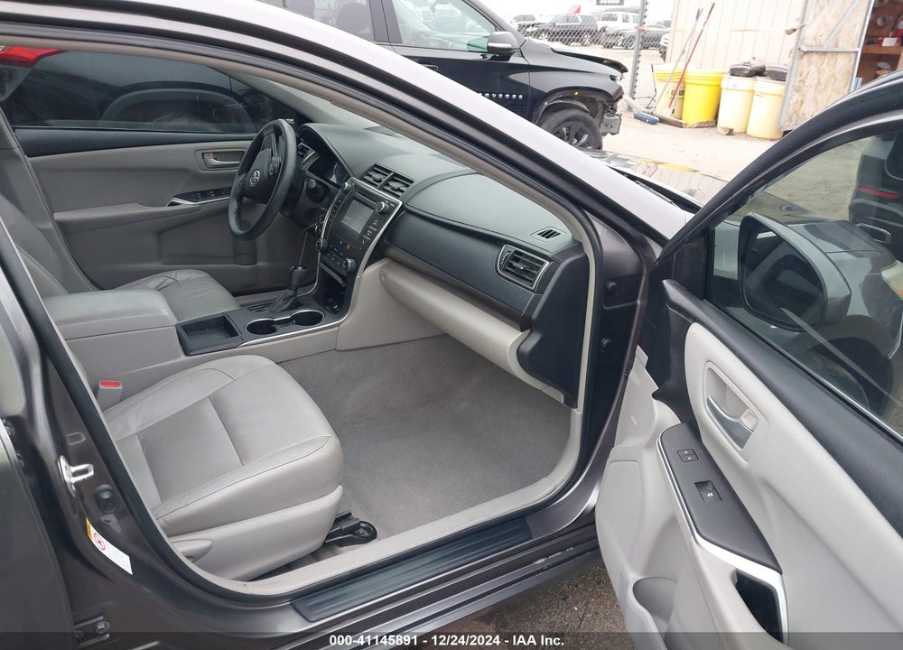 2016 TOYOTA CAMRY VIN: 4T4BF1FKXGR519261