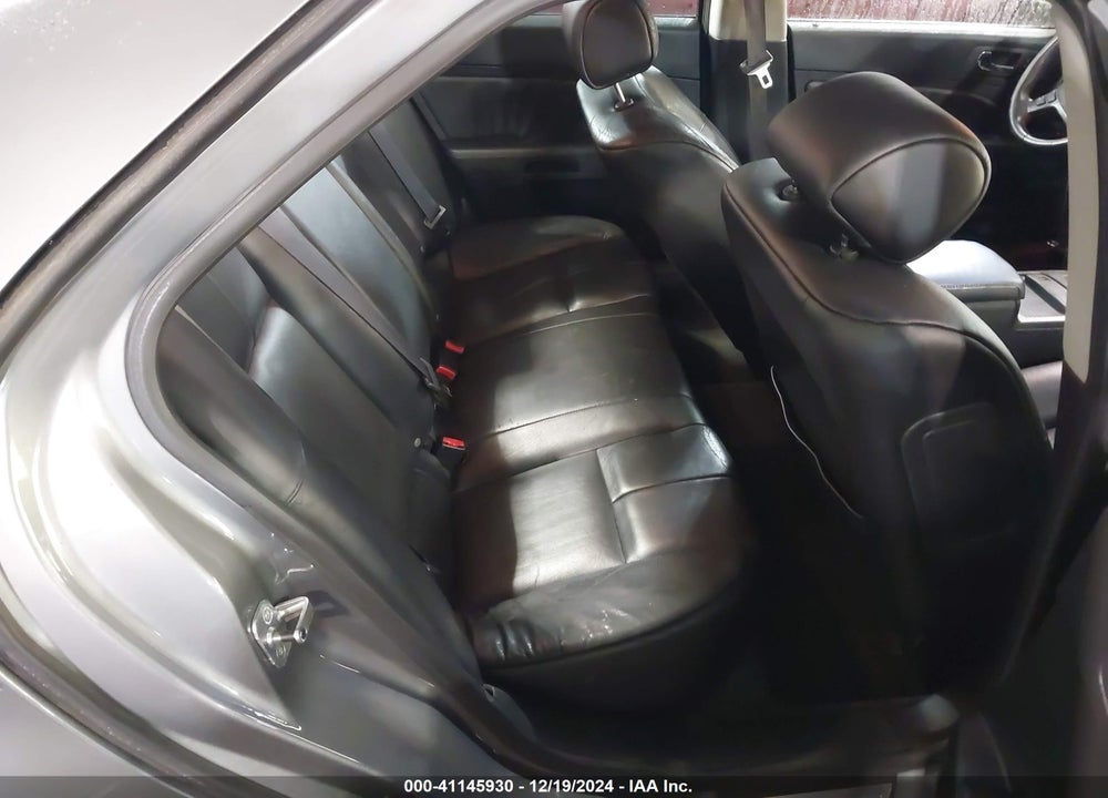 2005 CADILLAC STS V6 VIN: 1G6DW677X50236347