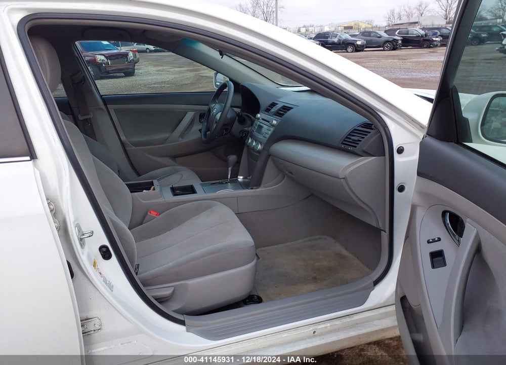 2009 TOYOTA CAMRY LE VIN: 4T4BE46K19R135683