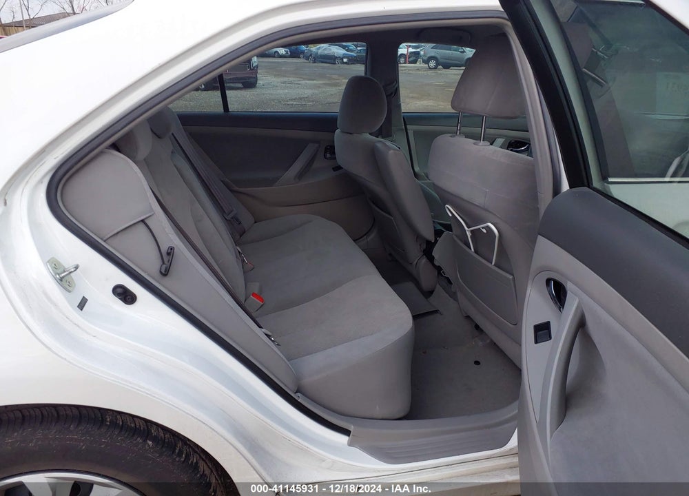 2009 TOYOTA CAMRY LE VIN: 4T4BE46K19R135683