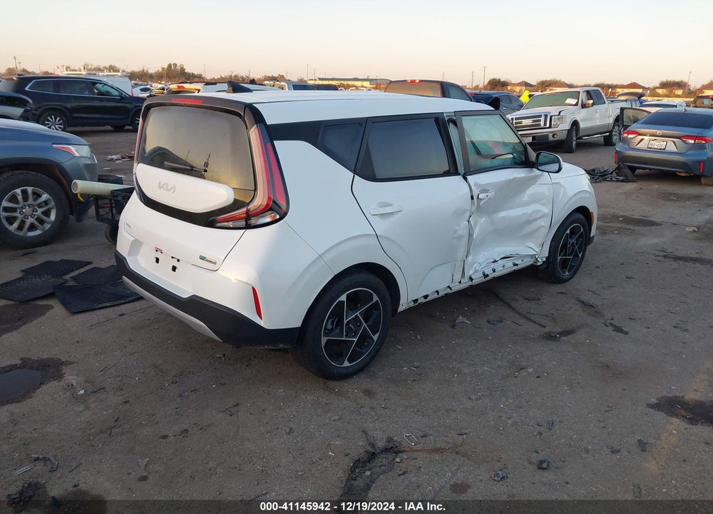 2024 KIA SOUL VIN: KNDJ33AU3R7917422