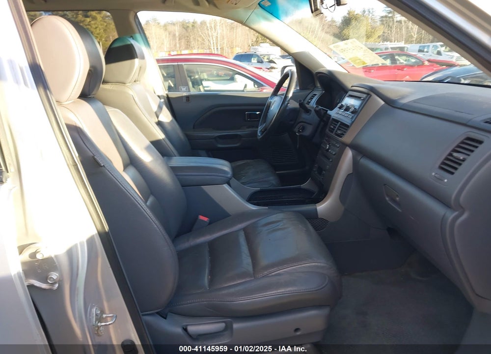 2006 HONDA PILOT EX-L VIN: 2HKYF18626H537450
