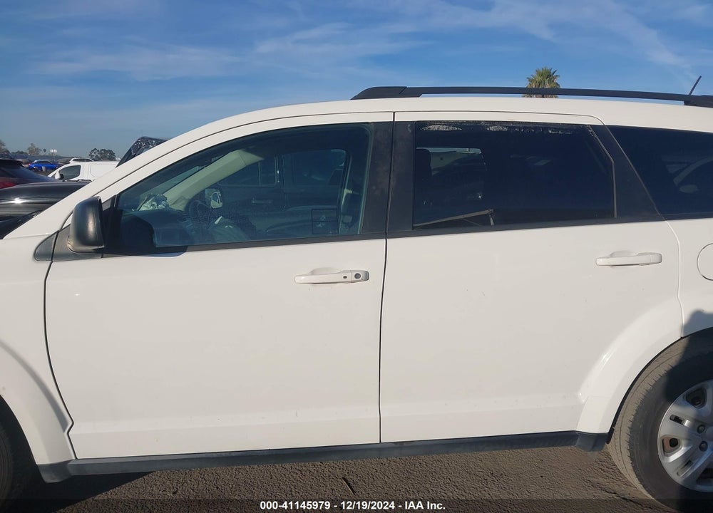 2018 DODGE JOURNEY SE VIN: 3C4PDCAB1JT525156