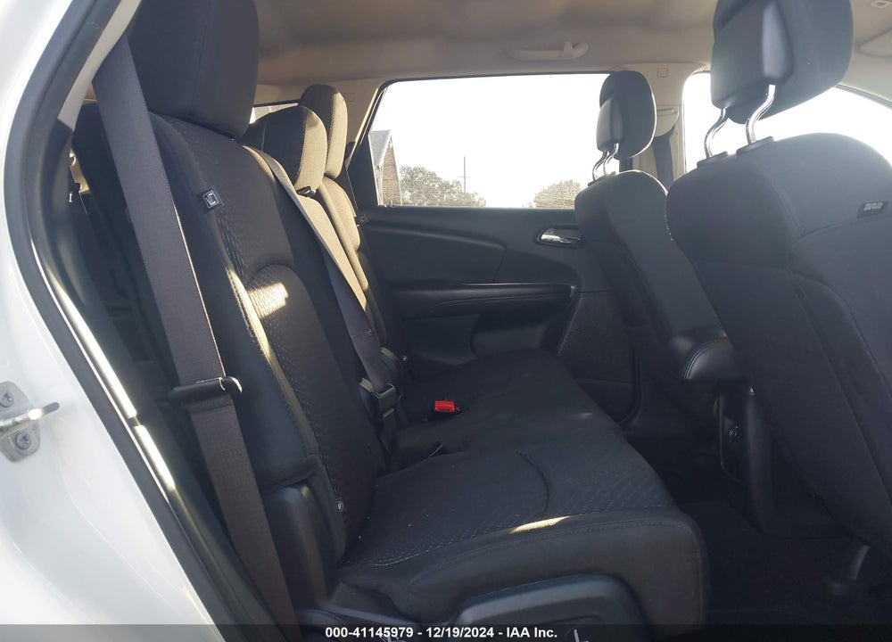 2018 DODGE JOURNEY SE VIN: 3C4PDCAB1JT525156
