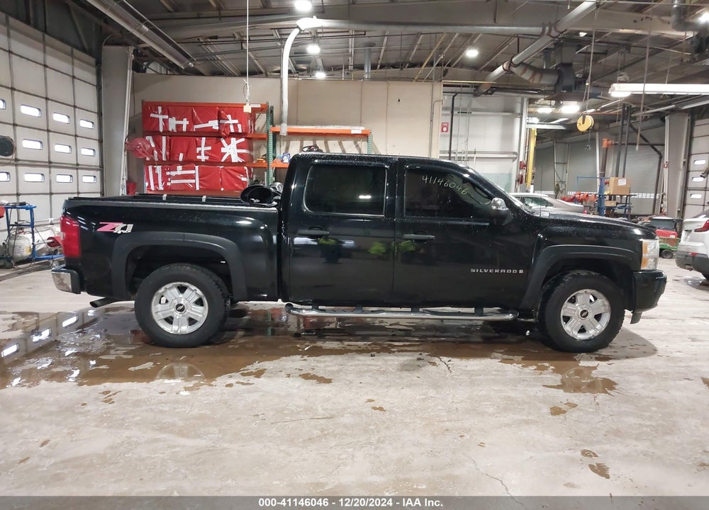 2008 CHEVROLET SILVERADO 1500 LT1 VIN: 2GCEK13M381157929
